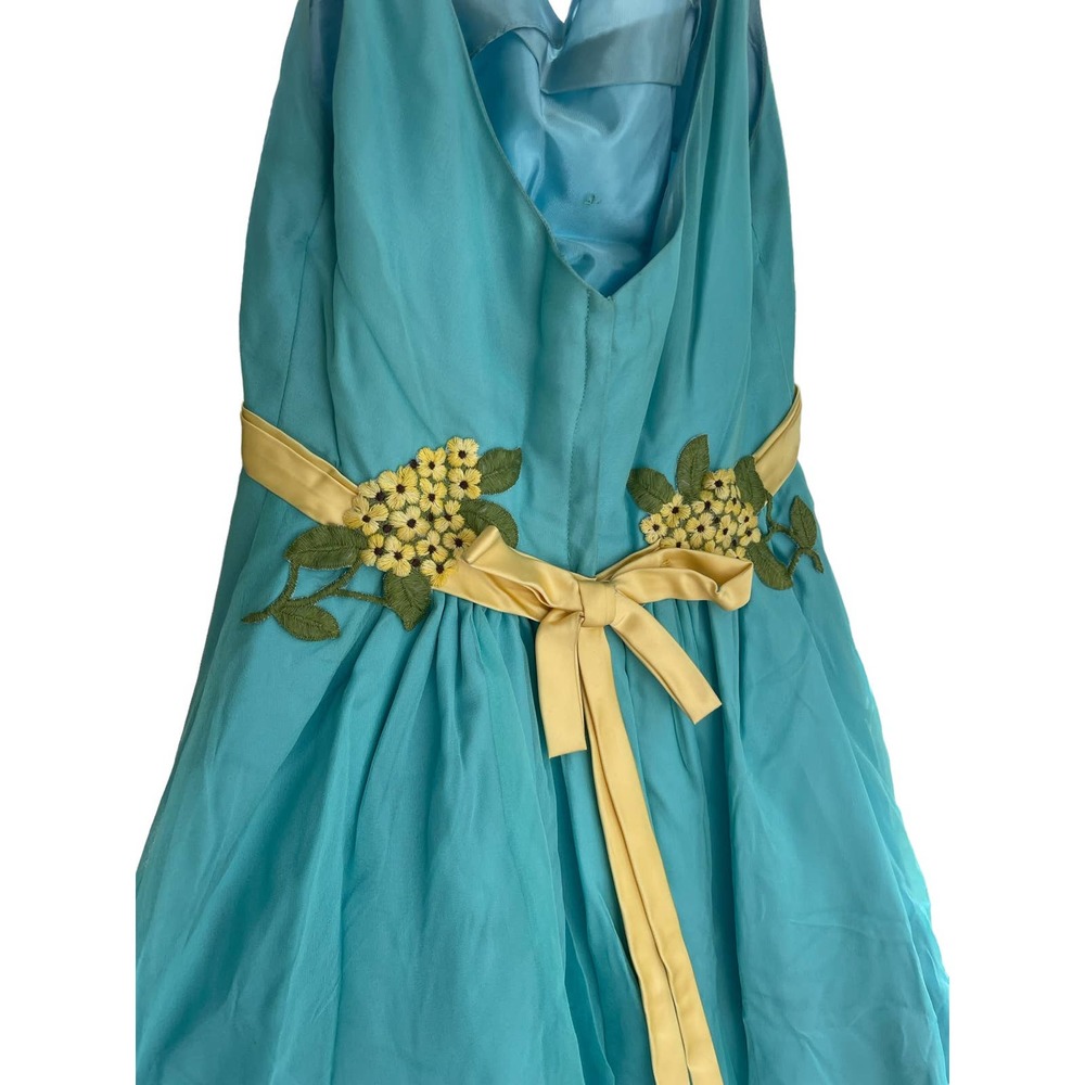Vintage 1960’s Dress Beautiful Blue Unmarked Size 7